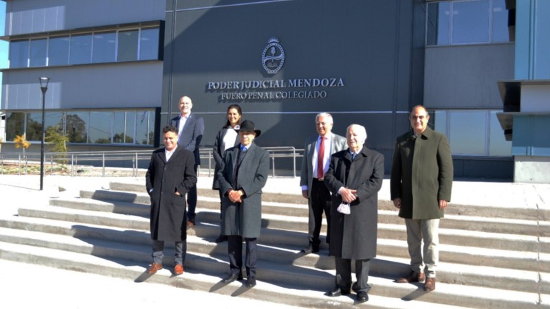 Los miembros de la Corte se reunieron para hablar sobre la reforma del máximo tribunal provincial